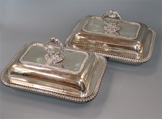 A pair of early George IV silver rectangular entree dishes by Joseph Craddock and William Kerr Reid, London, 1821, 124.5 oz.